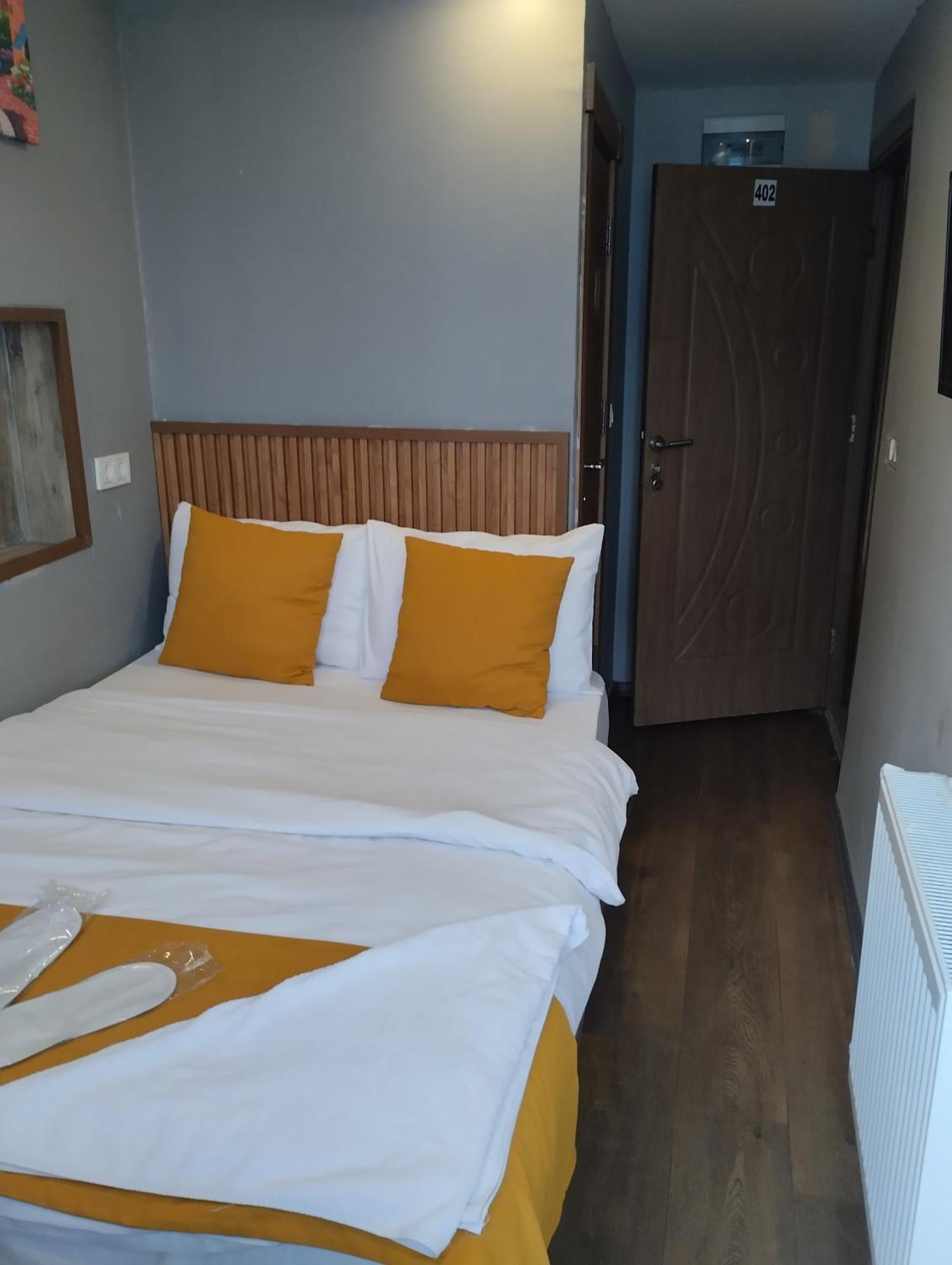 Mr Lion Kumkapi Otel Istanbul Exterior foto